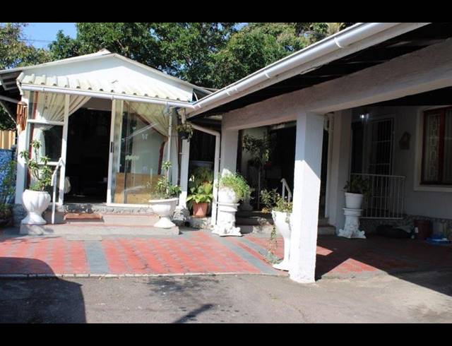 5 BEDROOM HOUSE FOR SALE IN HILLARY
